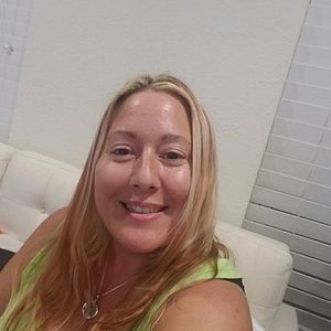 Meet your Posher, Traci